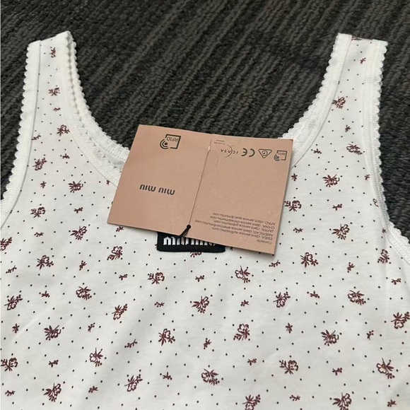 Miu Miu White Floral Tank Top - Picture 3 of 6